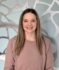 Book an Appointment with Kelly Macinnes for Massage Therapy