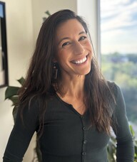 Book an Appointment with Jodie Secula for Osteopathie