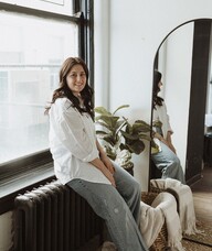 Book an Appointment with Farrah McKinnon for Psychology / Mental Health