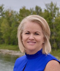 Book an Appointment with Cynthia Loria for Online Therapy