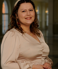 Book an Appointment with Alison Guthro for New Clients