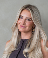 Book an Appointment with valérie hanna at Red médico-esthétique Boisbriand