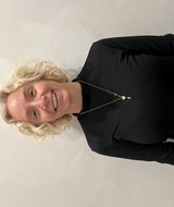 Book an Appointment with Dr. Sophie Desrosiers at Red médico-esthétique Boisbriand