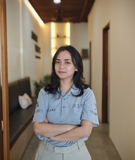 Book an Appointment with Ester Yolanda Ambarita for SpinalSync™ Therapeutics