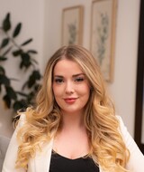 Book an Appointment with Mariel Swadden at Willow Tree Wellness & Psychotherapy