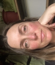 Book an Appointment with Lyndsay Daly for Acupuncture