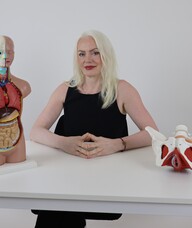 Book an Appointment with Sylwia Psiuk for Osteopathy