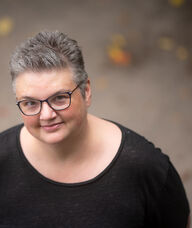 Book an Appointment with Julie Broczkowski for Psychotherapy